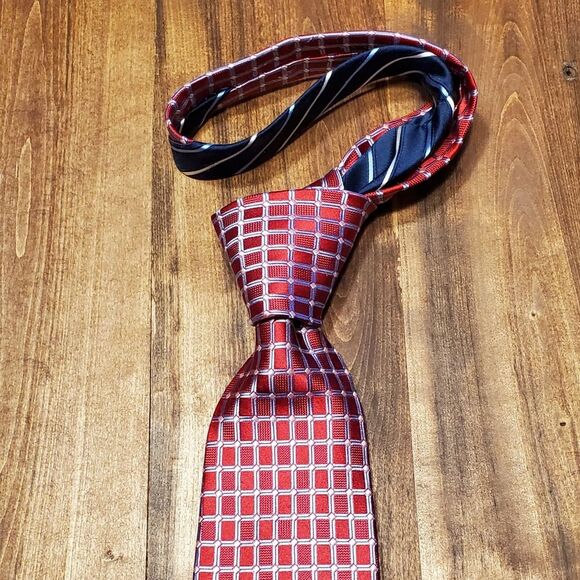 Tommy Hilfiger Executive Level Men's Pattern Neck Tie - Picture 1 of 5